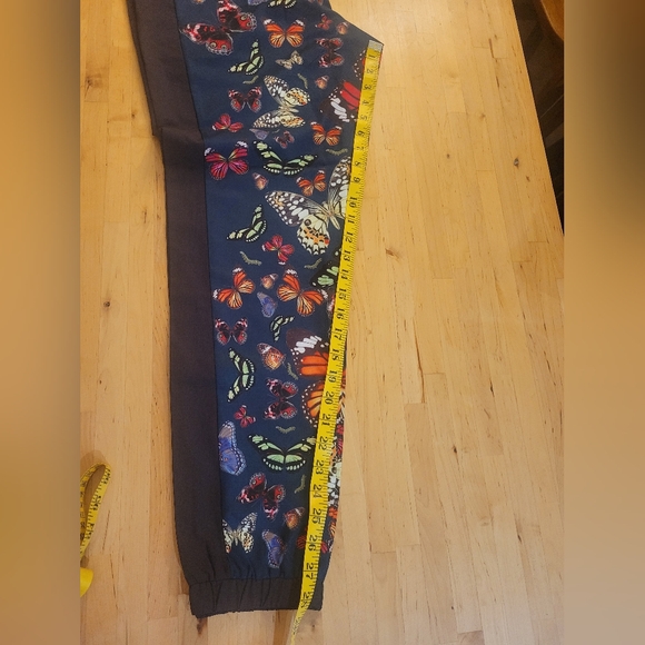 Terez Navy butterfly print soft pants Size Medium - Picture 14 of 14